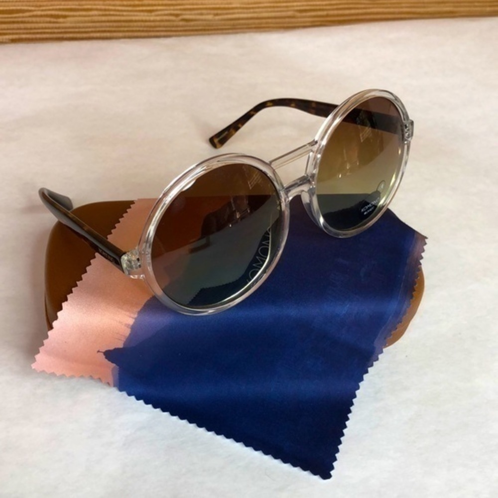 KOMONO Coco Clear/Tortoise Sunglasses (NEW) - Picture 7 of 12